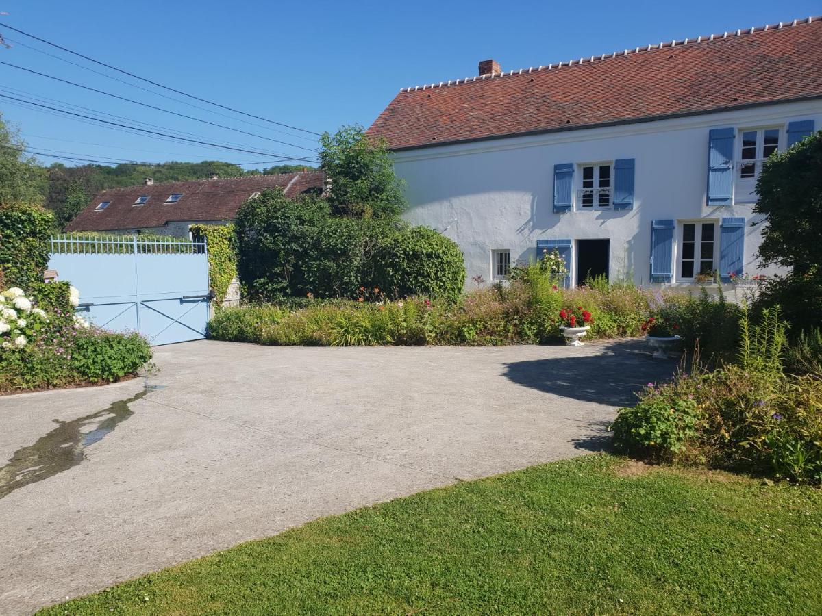 Le Champ De L'Eau Bed & Breakfast Crecy-la-Chapelle Exterior foto