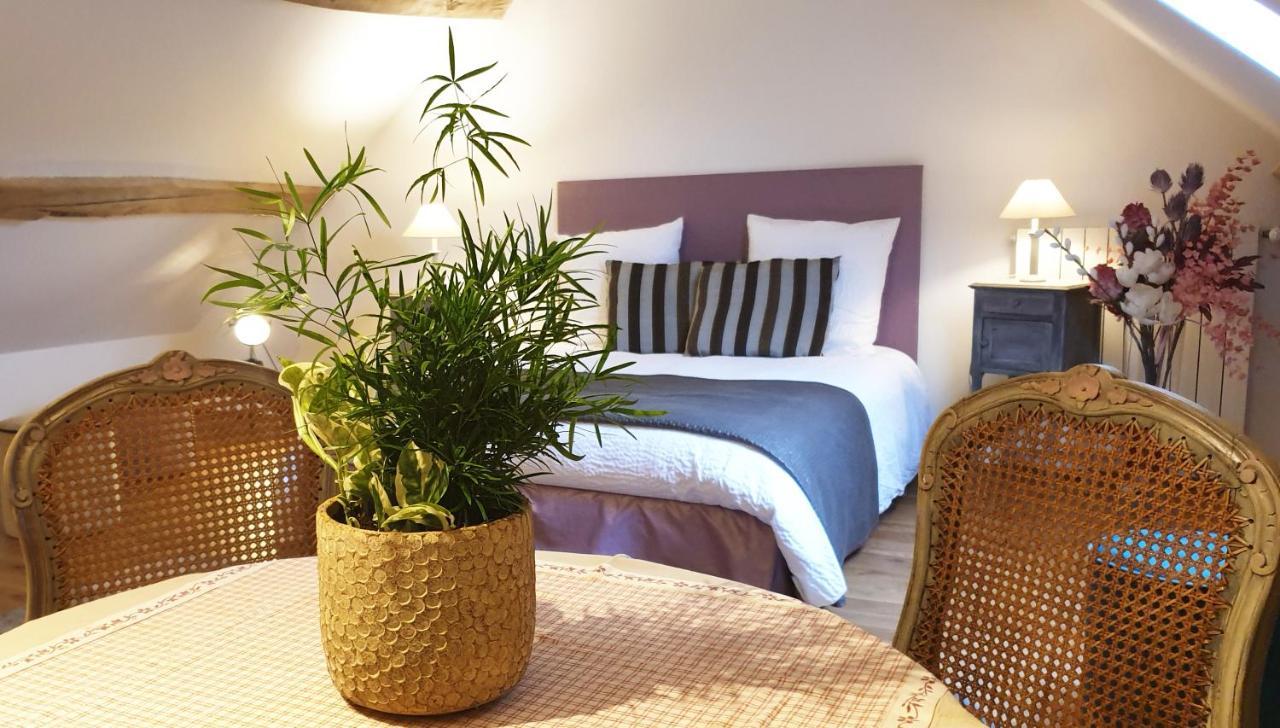 Le Champ De L'Eau Bed & Breakfast Crecy-la-Chapelle Exterior foto